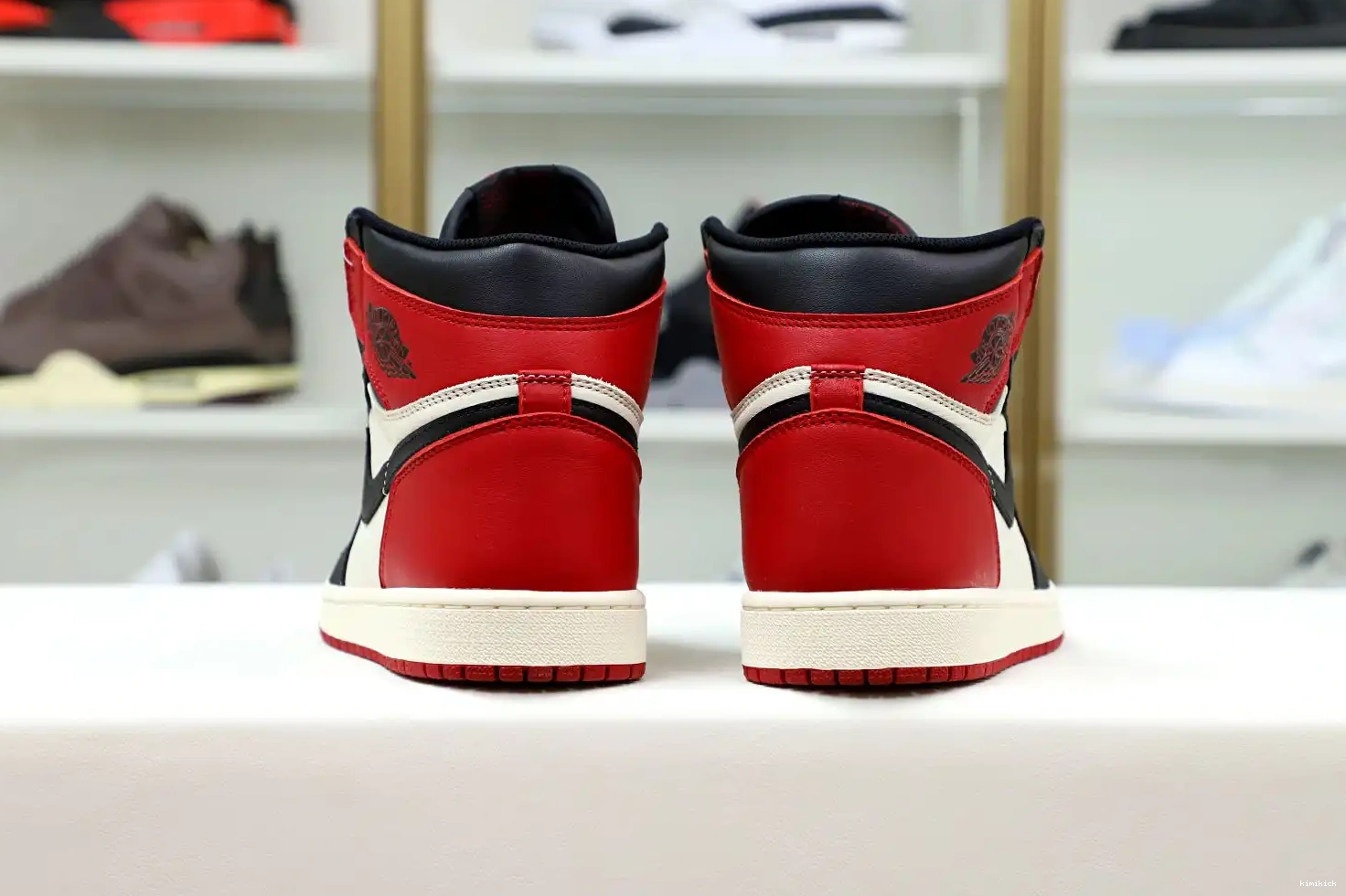 1 RETRO JORDAN 'BRED OG Kimikick AIR HIGH TOE' 0512